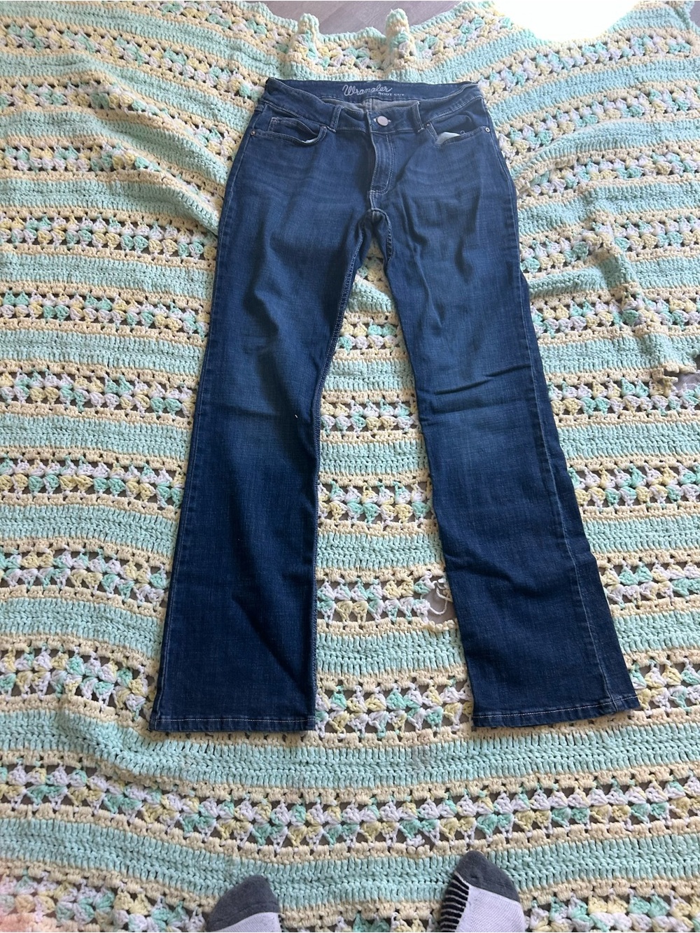 Wrangler Dark Blue Boot Cut Women’s Jeans size 11/34